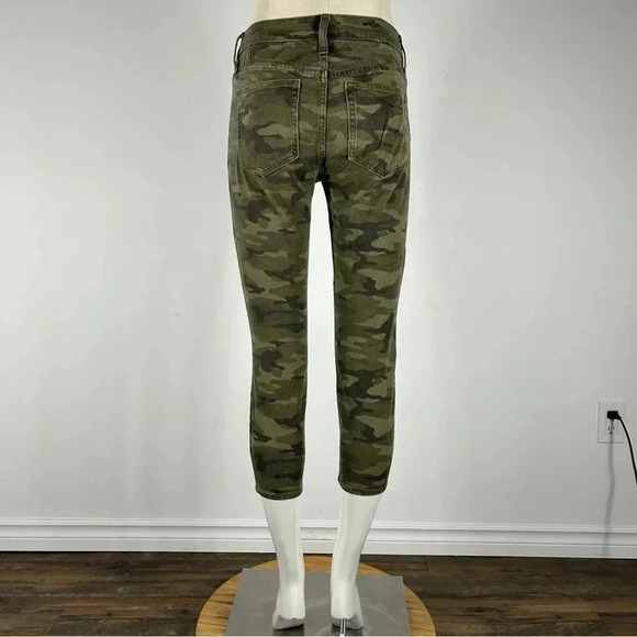 🌟Gap True skinny high rise camouflage jeans 27 - Picture 2 of 11